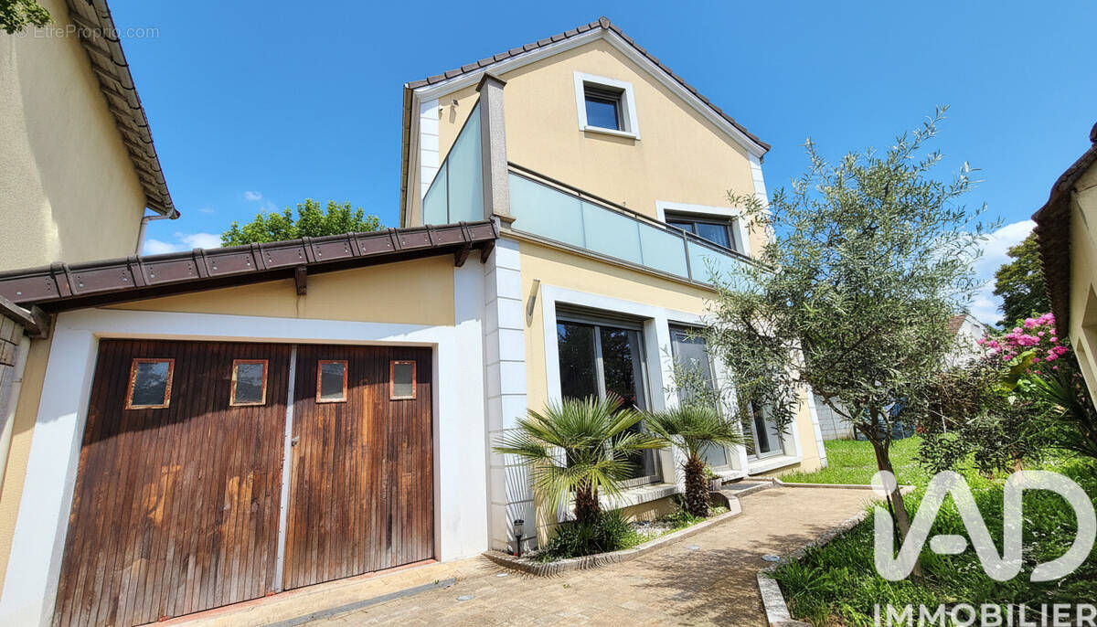 Photo 1 - Maison à CHAMPIGNY-SUR-MARNE