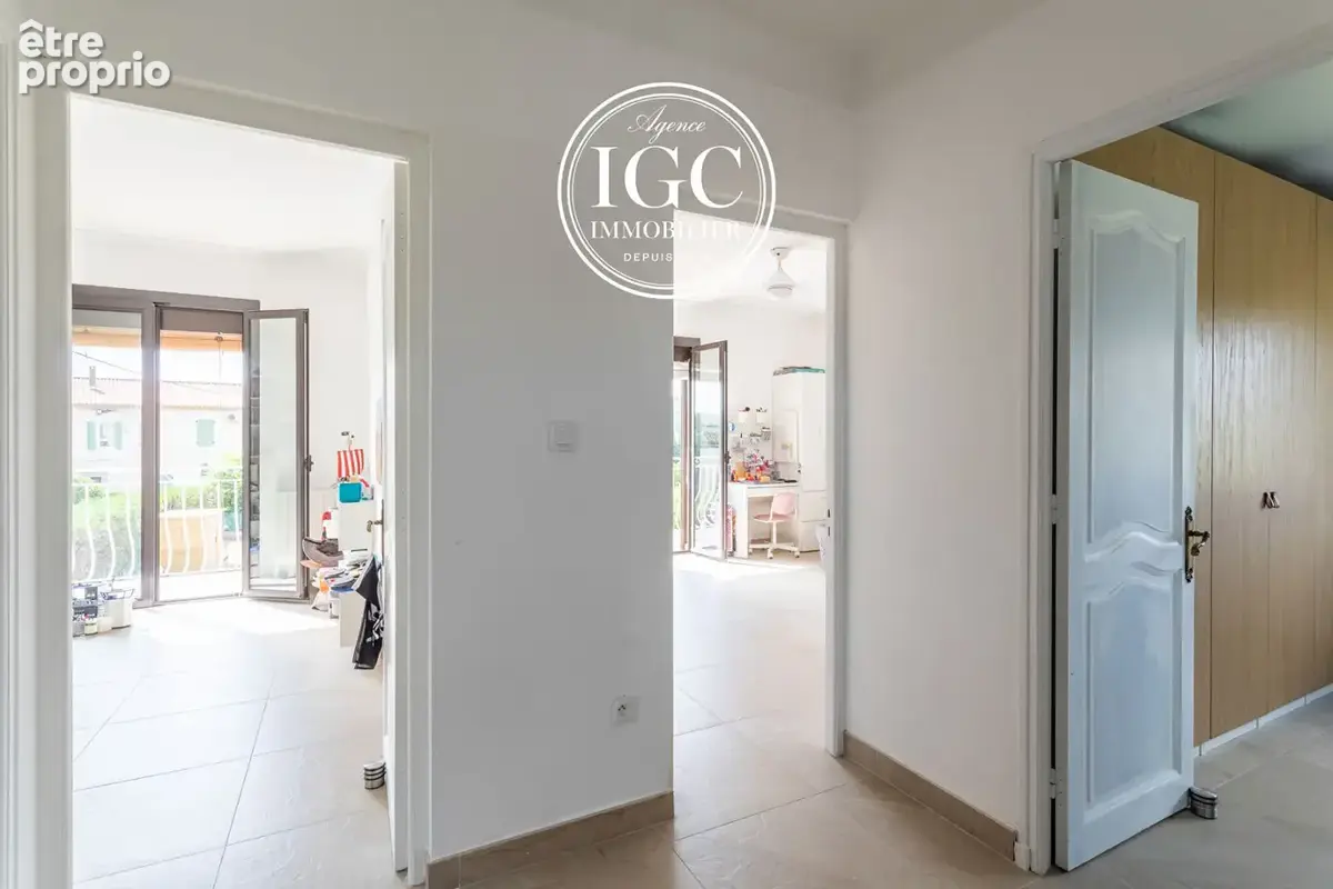 Maison t4/ t5  -142 m²  - parcelle 939 m² - piscine - martigues - photo 4
