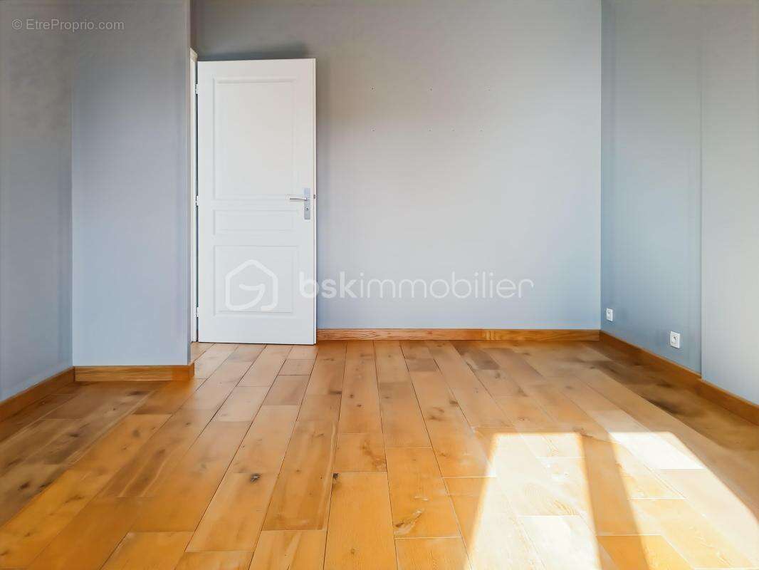 Maison à NEUILLY-PLAISANCE