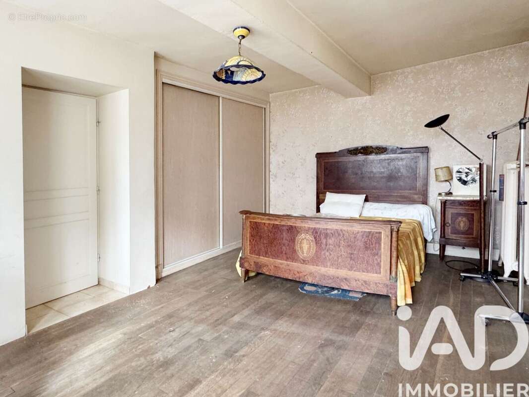 Photo 4 - Maison à COMPIEGNE