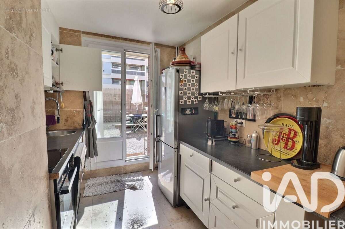 Photo 7 - Appartement à MARSEILLE-5E