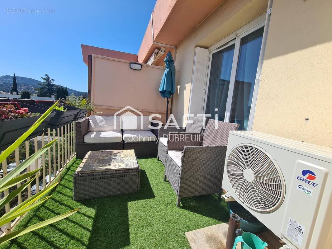 Photo 1 - Appartement à HYERES