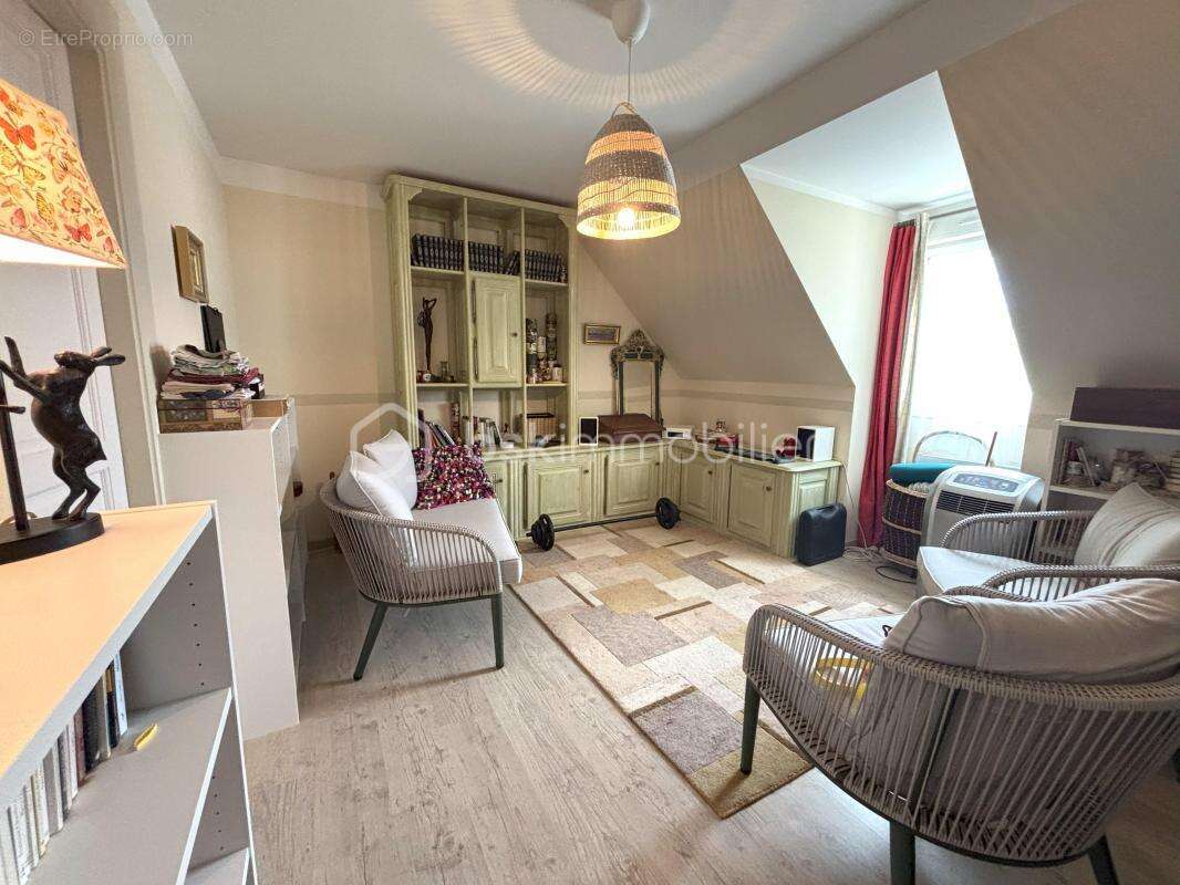 Maison à SAINT-REMY-BOSCROCOURT