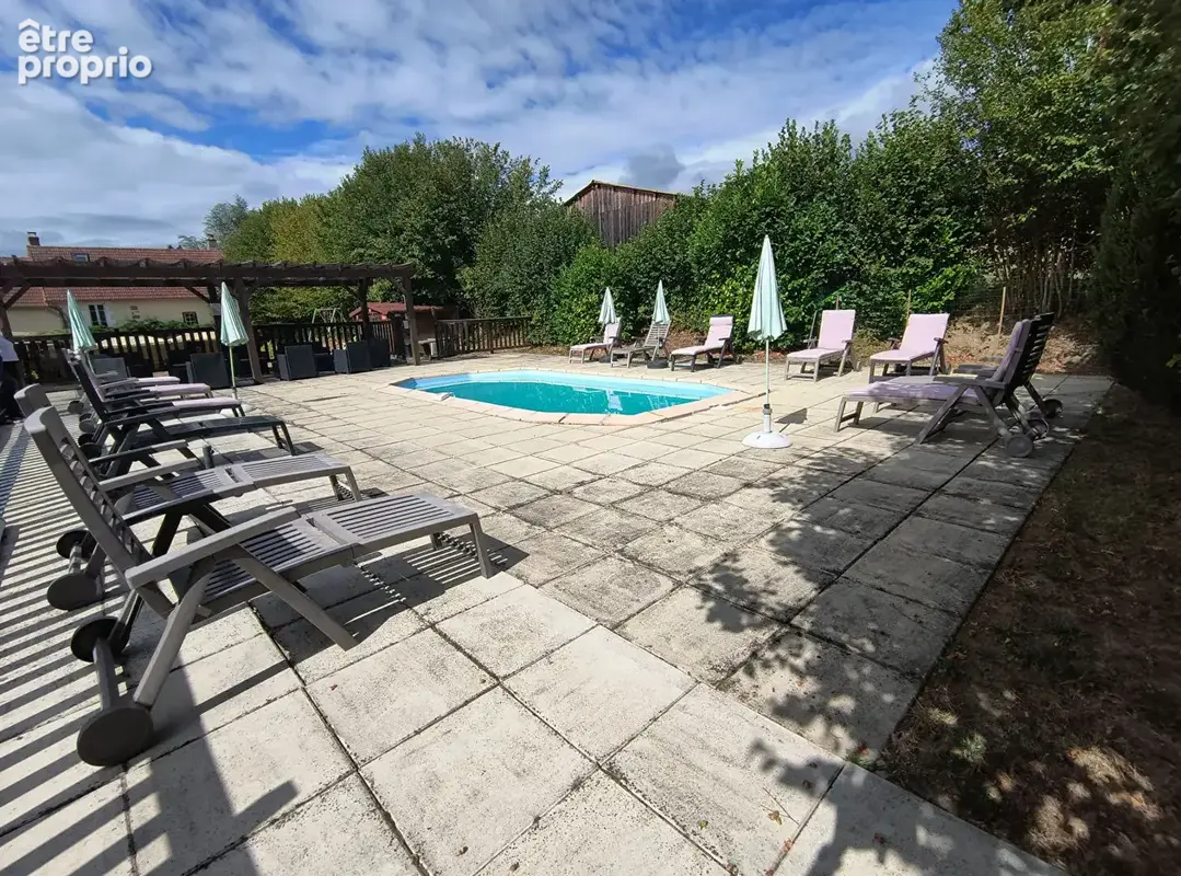 CREUSE - Superbe domaine composé de 3 propriétés, avec 2 piscines et des gîtes - photo 15