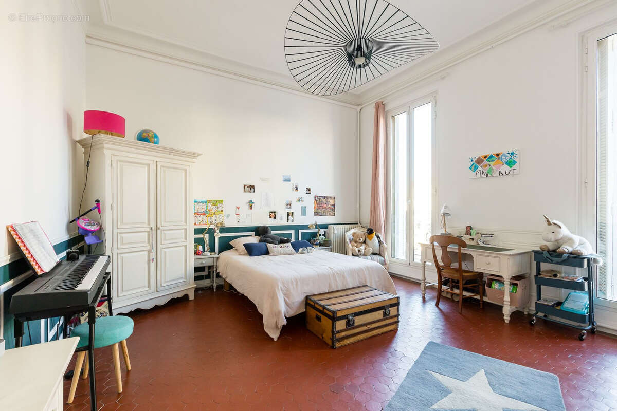 Appartement à MARSEILLE-8E