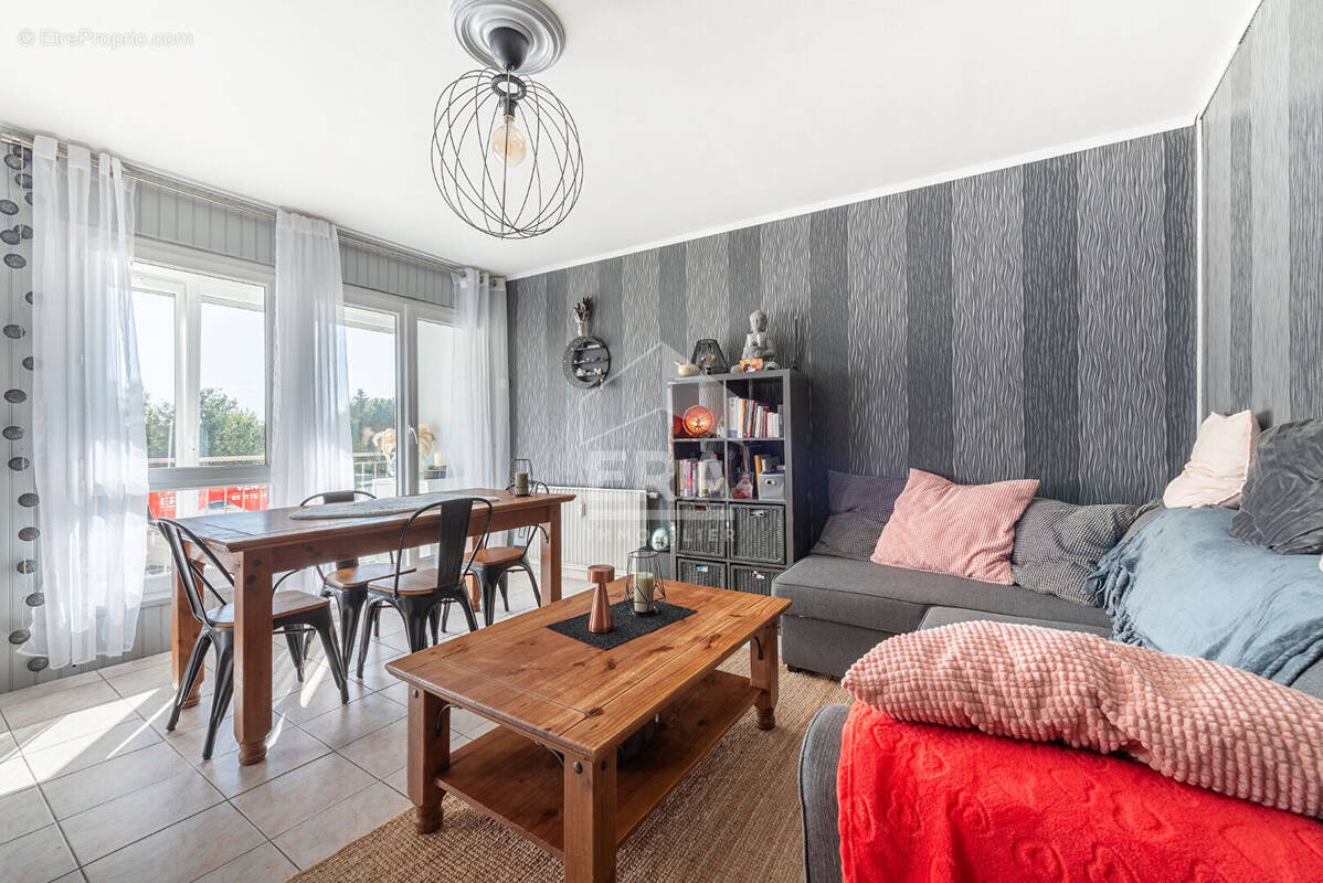 Appartement à HEROUVILLE-SAINT-CLAIR