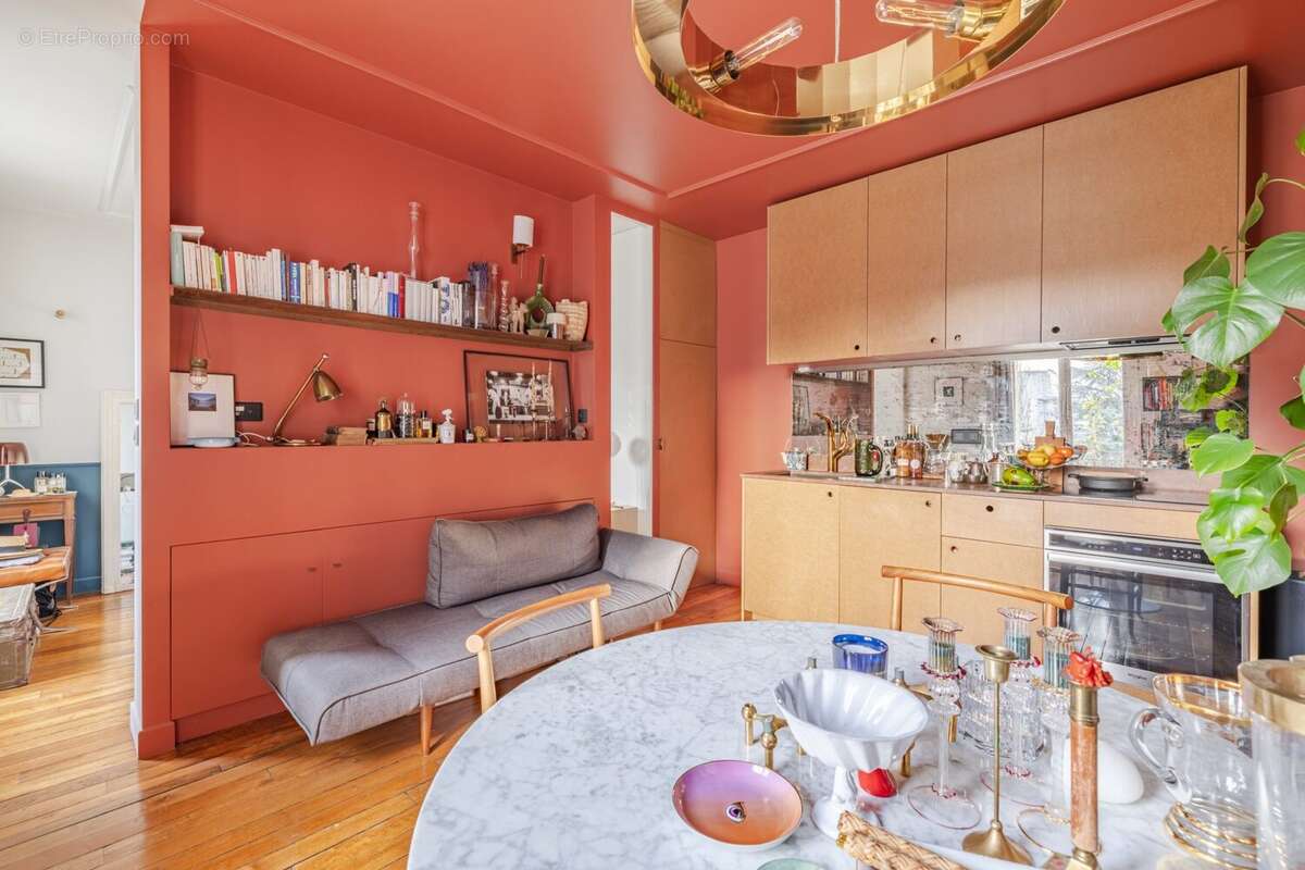 Appartement à PARIS-11E