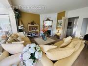 Maison à VILLE-LA-GRAND