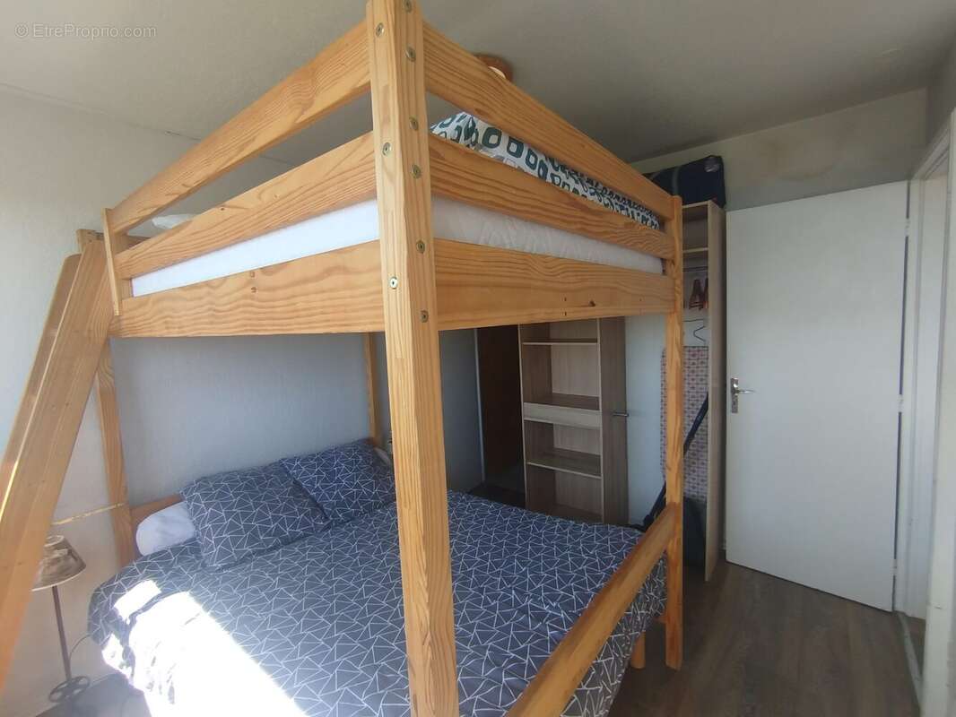 Appartement à BESSE-ET-SAINT-ANASTAISE