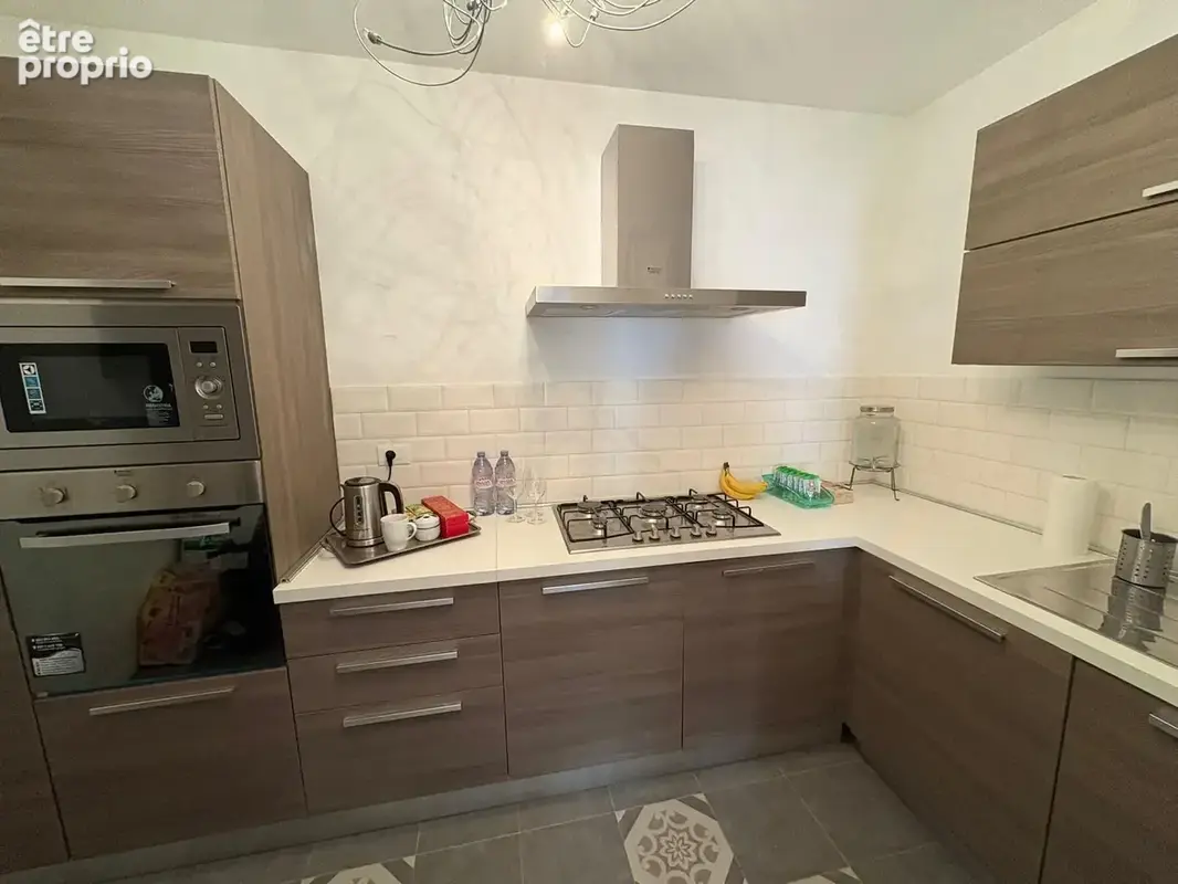 Chalet 111 m2   2 appartements indépendants   Tende Jardin & parking - photo 3