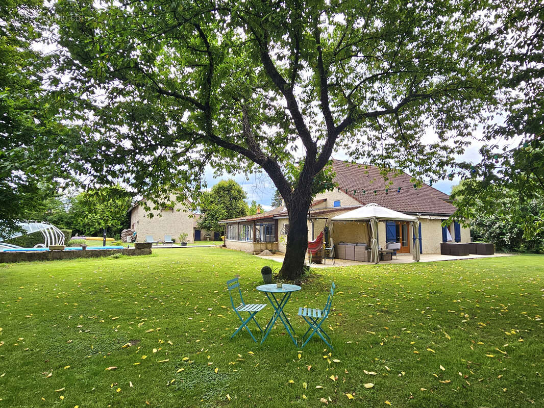 Maison à SAINT-PRIEST-BRAMEFANT