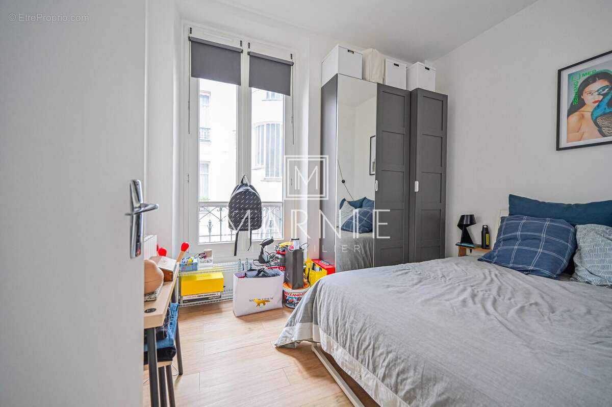 Appartement à PARIS-17E
