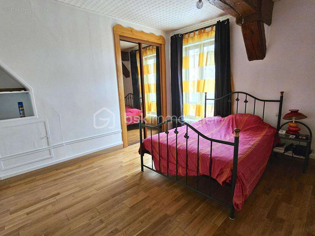 Maison bourgeoise de 227 m² – Centre de Choisy-en-Brie – Idéale famille ou investisseur - photo 12