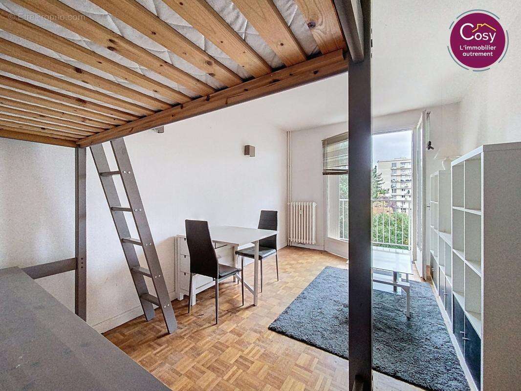 Appartement à COMPIEGNE