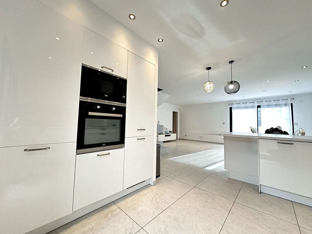 Maison à VENISSIEUX