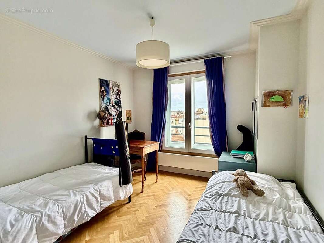 Appartement à COLOMBES