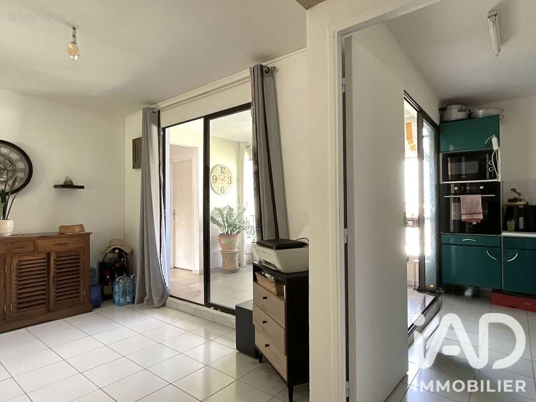Appartement 61 m² à Fort-De-France  - photo 3