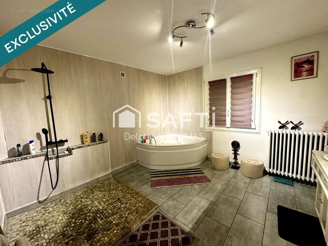 Photo 2 - Maison à AILLEVILLERS-ET-LYAUMONT