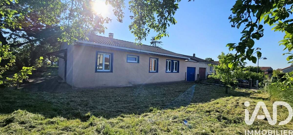 Photo 1 - Maison à LOUVIGNY