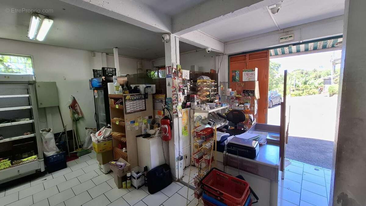 Commerce à TROIS-RIVIERES