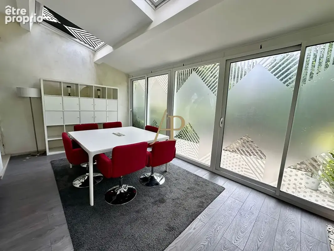 Maison Saint Germain En Laye  8 pièce(s) 160 m2 - photo 4