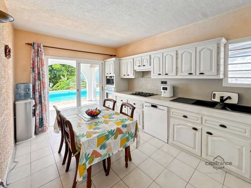 Maison à SAINT-DENIS