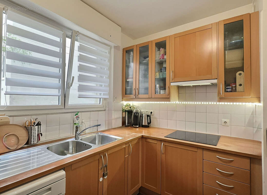 Paris 6e arrondissement - Quartier Luxembourg /Ecole Alsacienne - Appartement familial de 102.43 m2 - photo 3