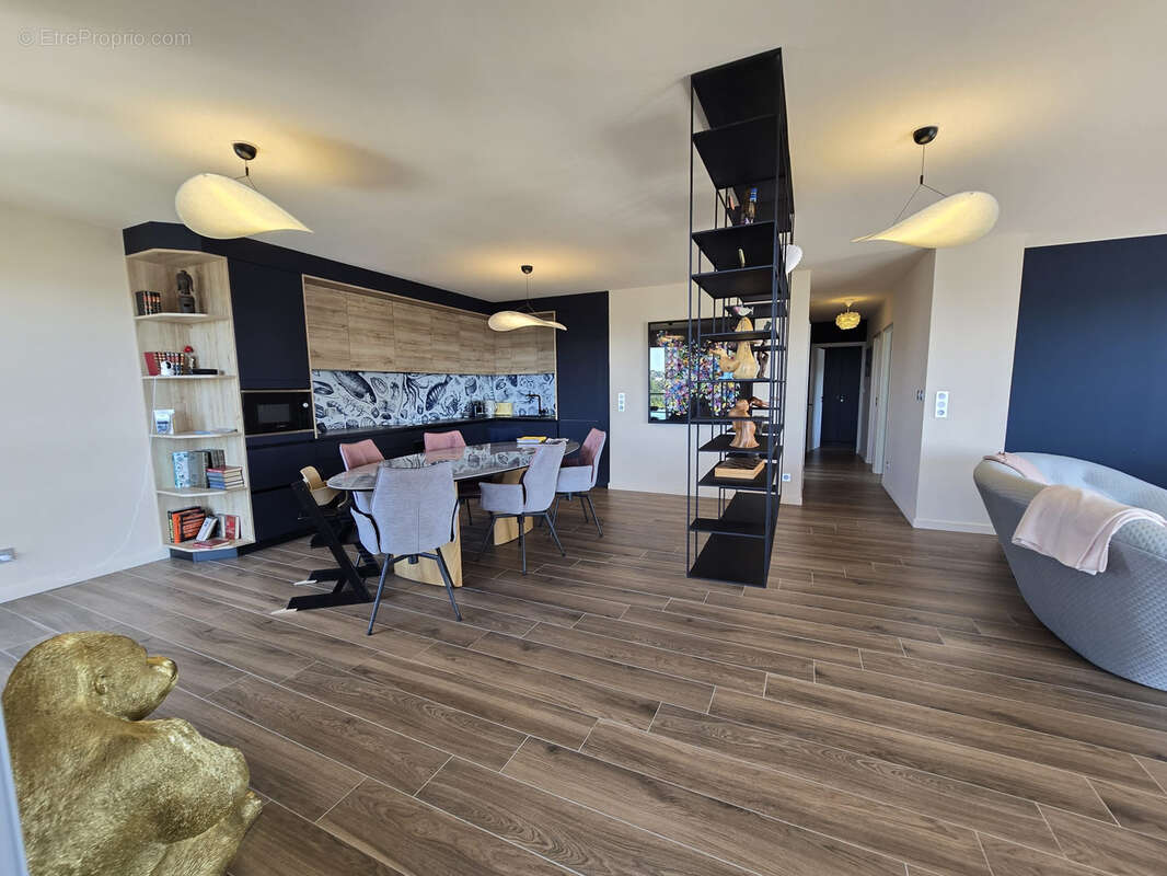 Appartement à MARSEILLE-8E