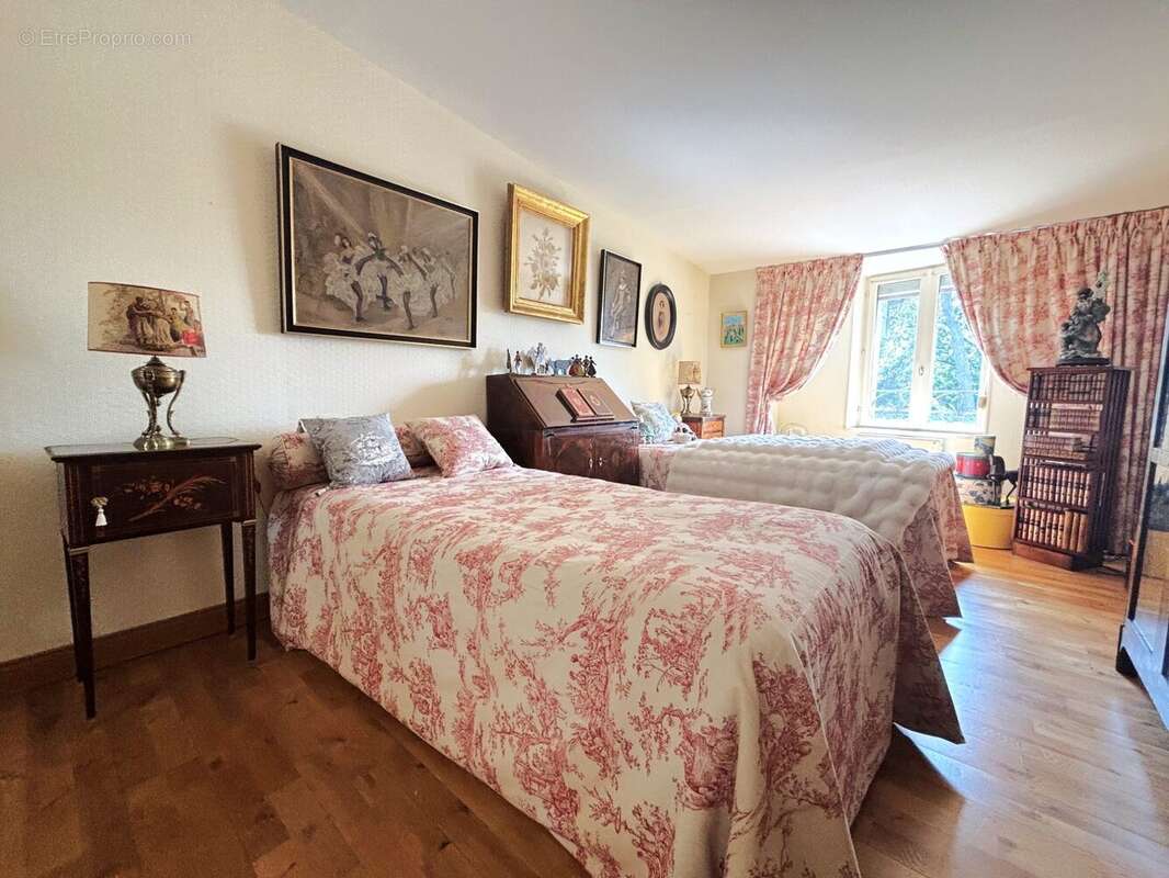 Appartement 143 m² à Lamballe  - photo 9