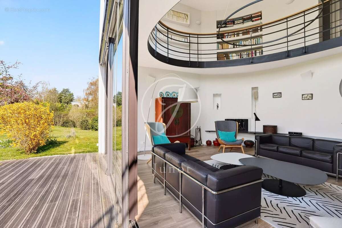 Maison à LE VESINET