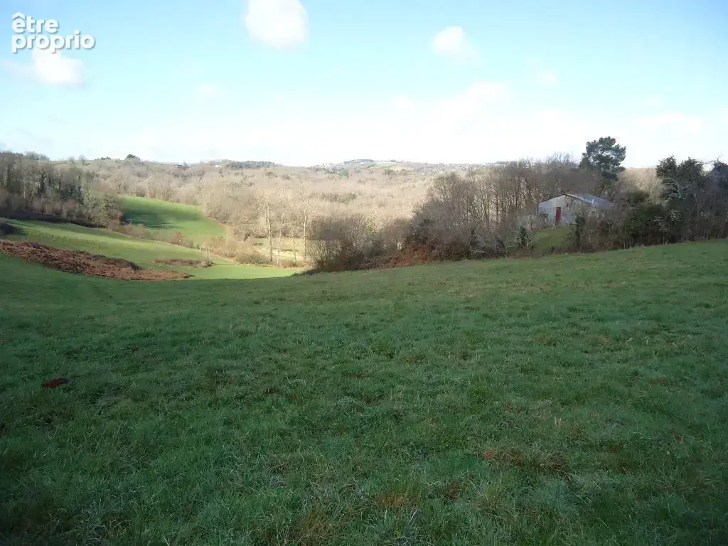 Terrain constructible SAINT BONNET LA RIVIERE,  1652 m2 - photo 2