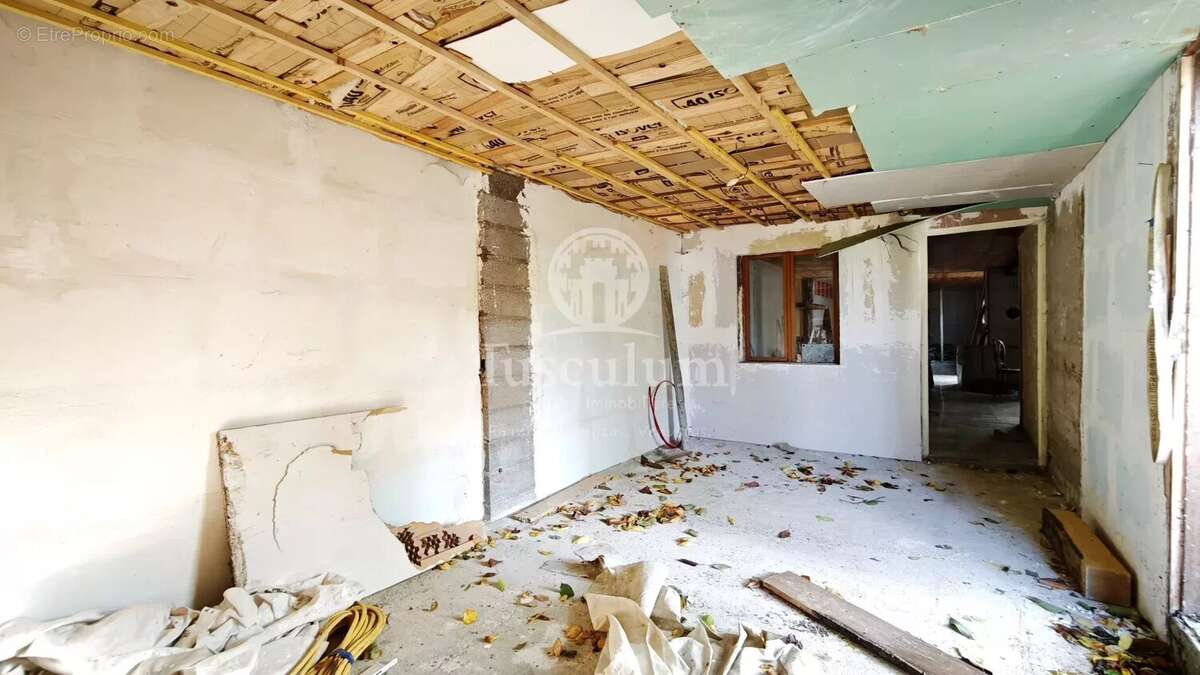 Appartement à JARNY