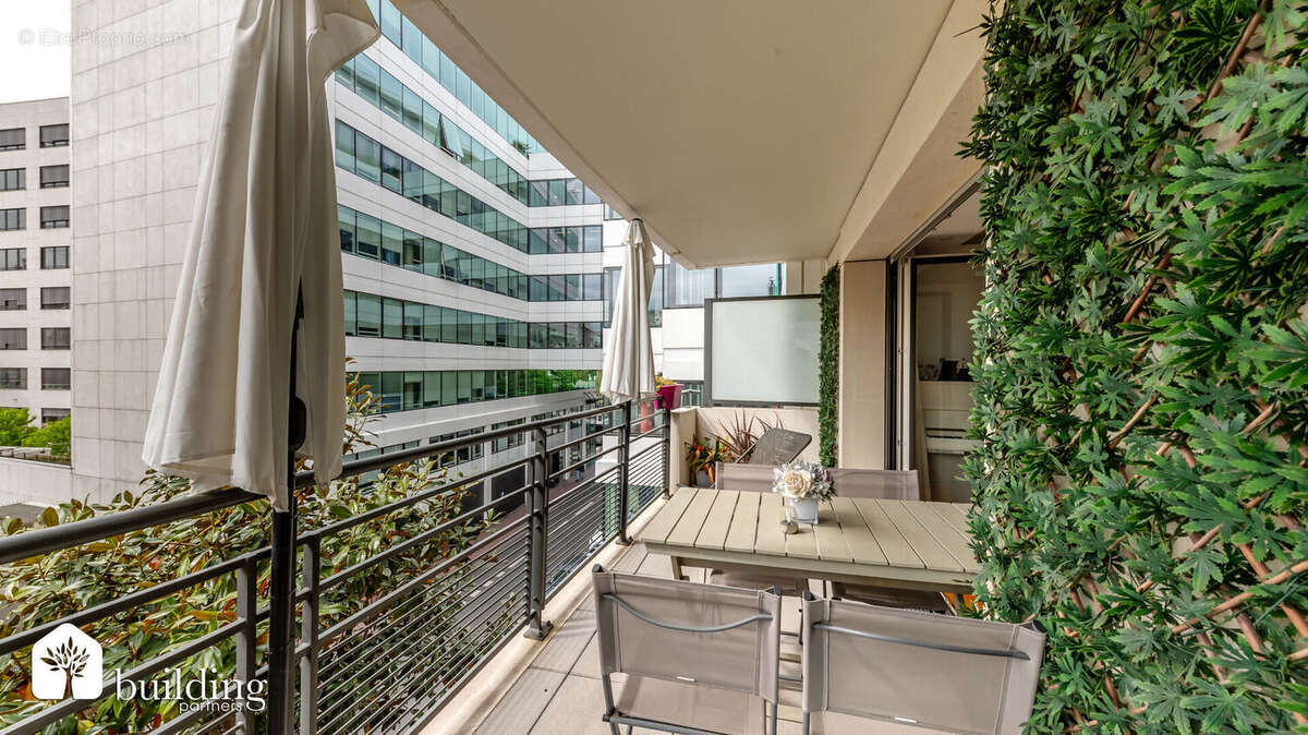 A vendre - Levallois-Perret Marius Aufan - Appartement 4 pièces de 93,24 m² avec terrasses - photo 12