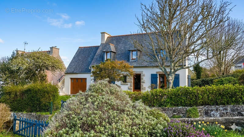 Maison à CROZON