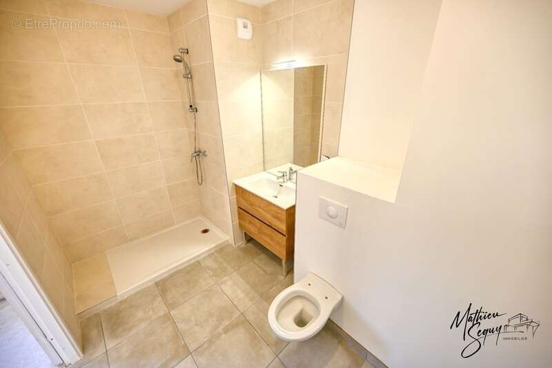 Appartement à VAUGNERAY