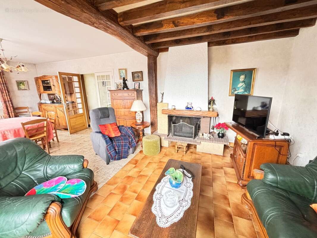 Maison à SAINT-GERMAIN-DU-PLAIN