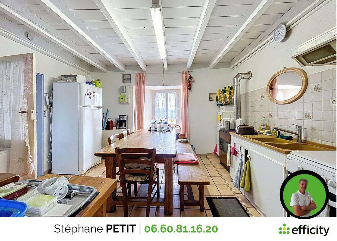 Maison à ALLEYRAC