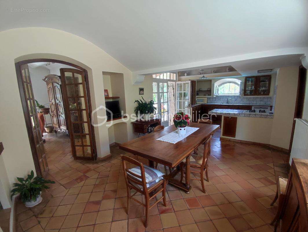 Maison à PIERRELATTE