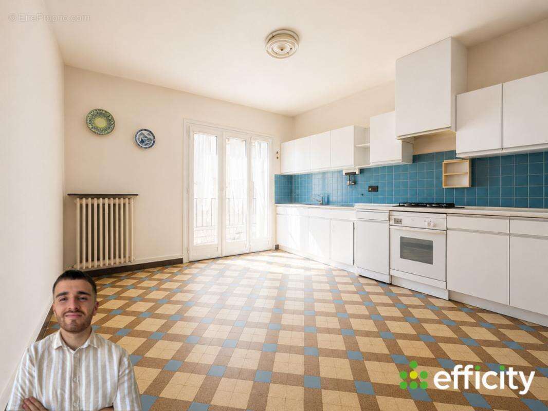 Maison 200 m² à Saint-Etienne  - photo 3