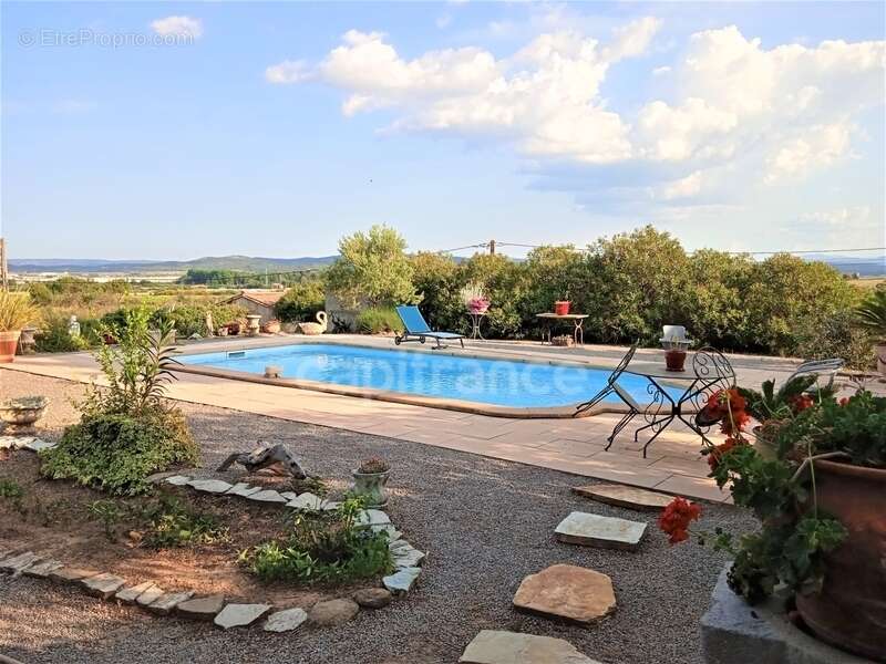 Pour les amoureux de la nature, maison de campagne sur 1,4ha avec vue dominante - photo 7