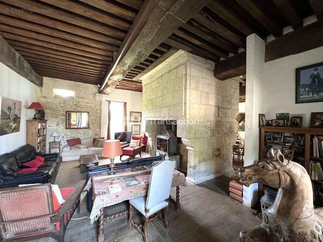 Maison à PONT-L'EVEQUE