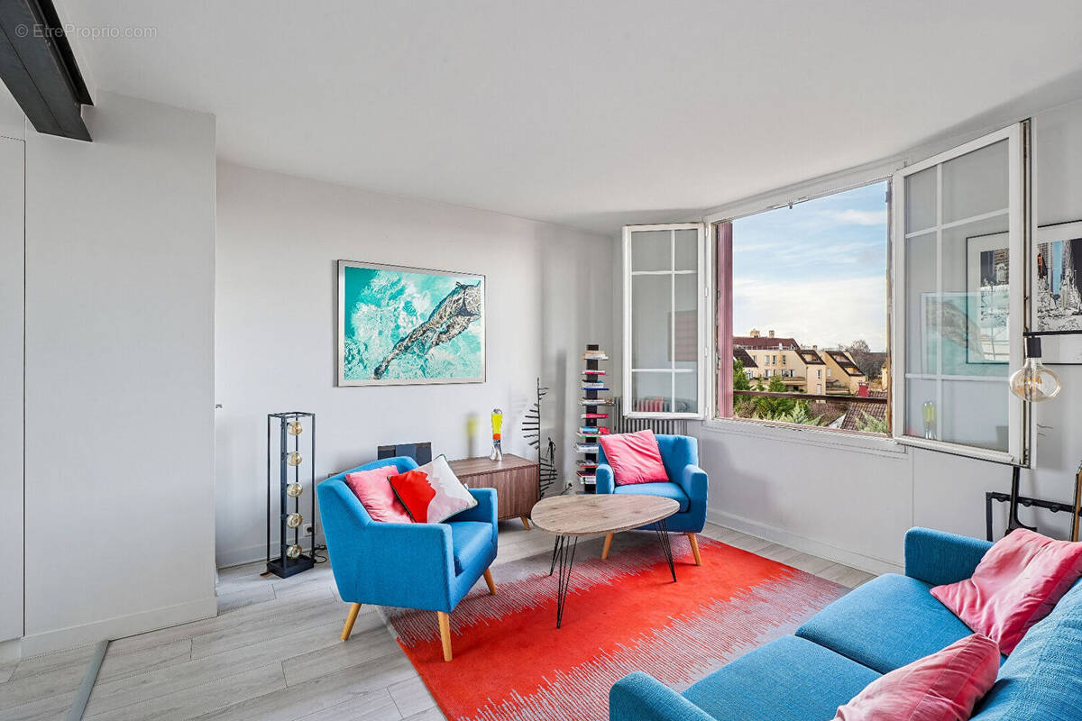 Appartement à NANTERRE