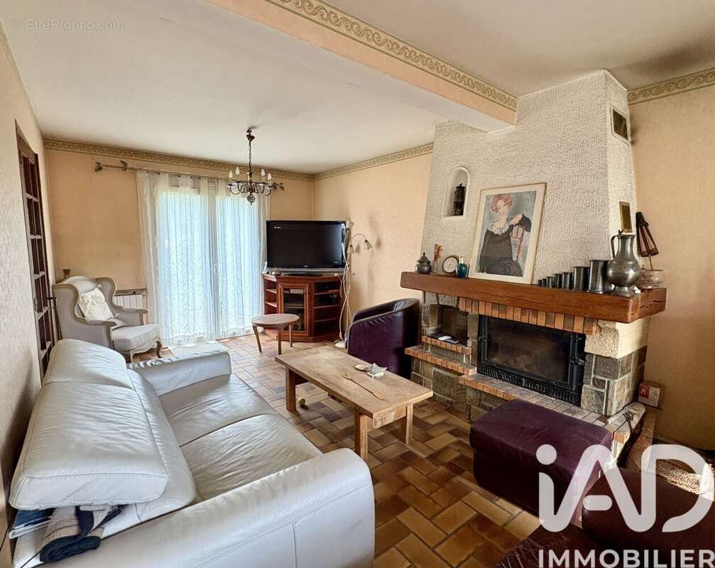Photo 2 - Maison à VIRY-CHATILLON