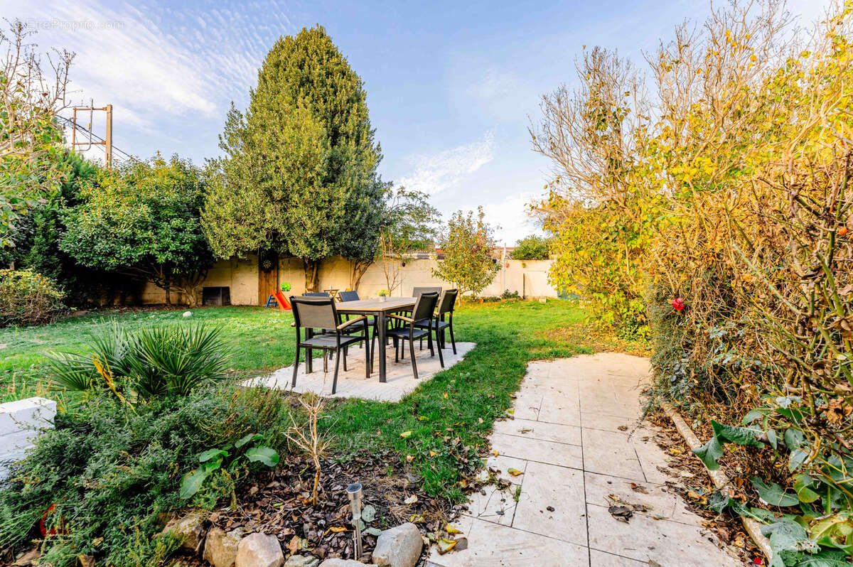 Maison à ANNOEULLIN