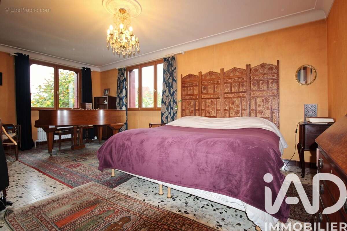 Photo 7 - Maison à VILLEJUIF