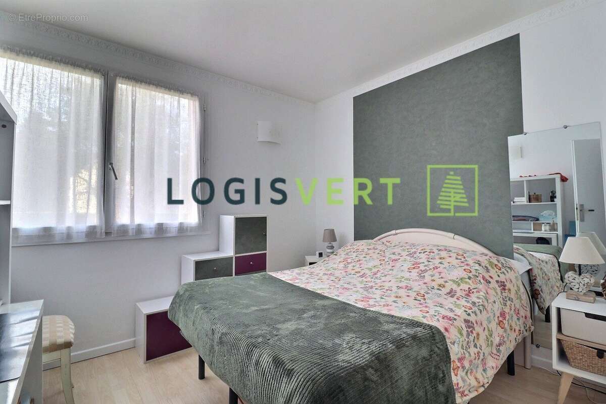Appartement à BIEVRES