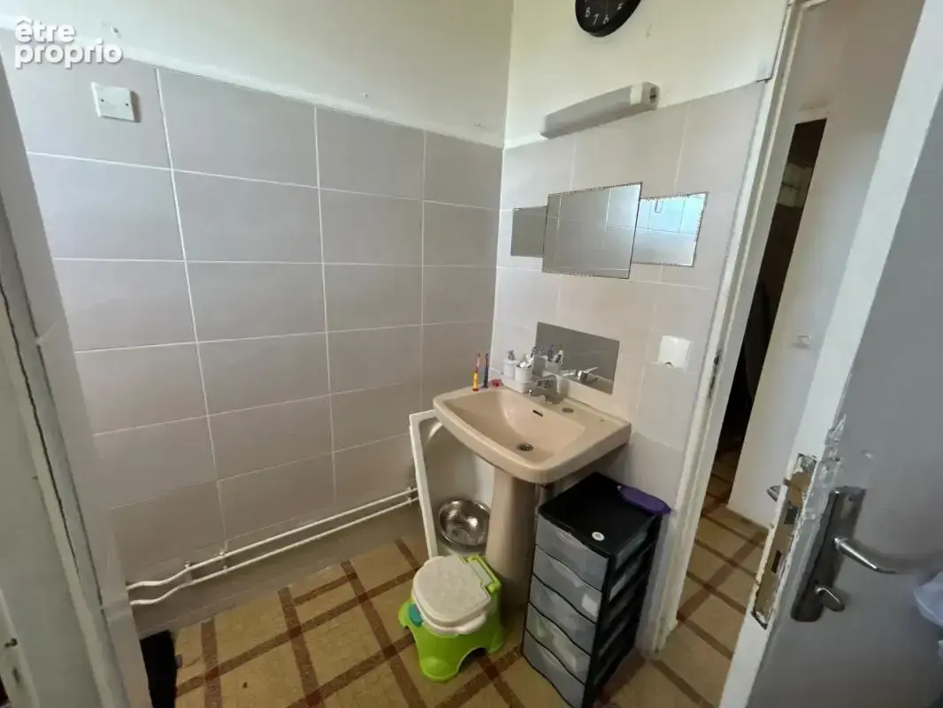 A VENDRE : Villa T8 de 200m² au Gosier (97190) - photo 25