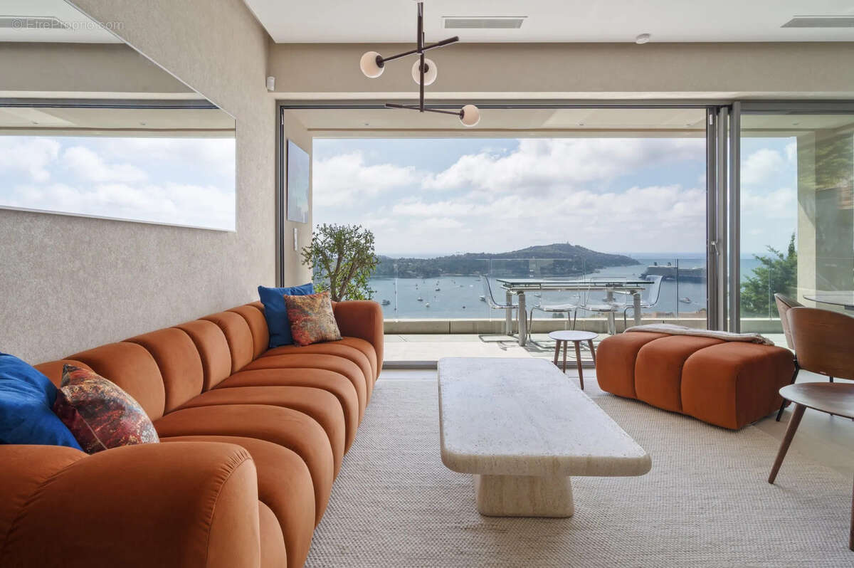 Maison 187 m² à Villefranche-Sur-Mer  - photo 10
