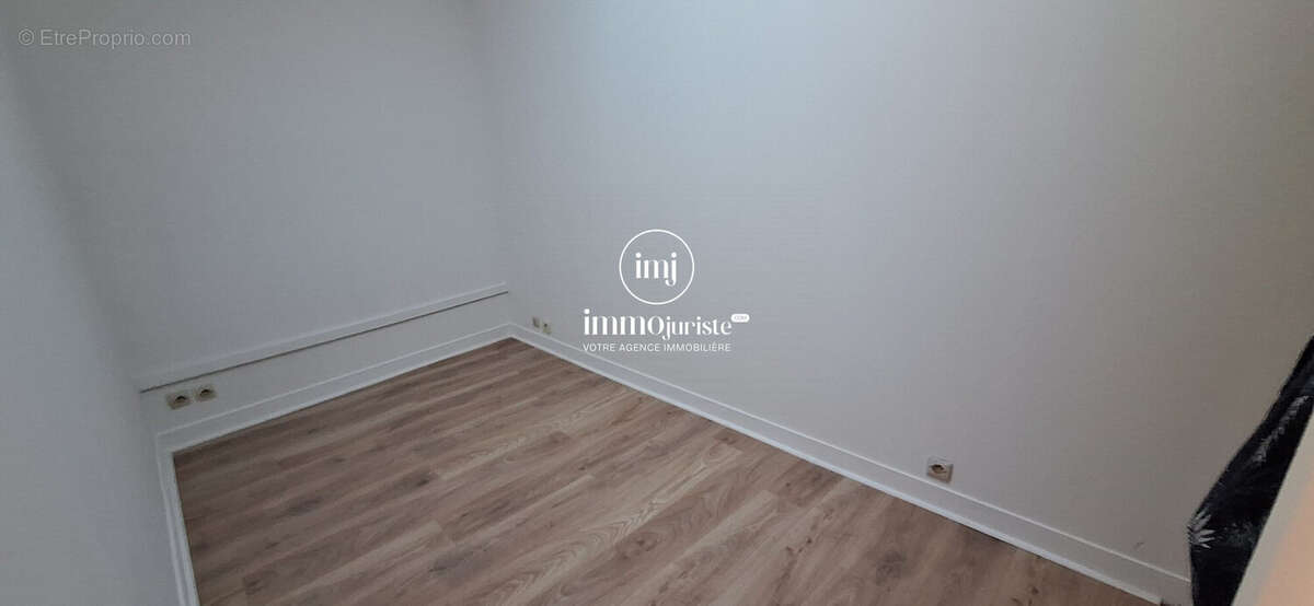 Appartement 49 m² à Limoges  - photo 4