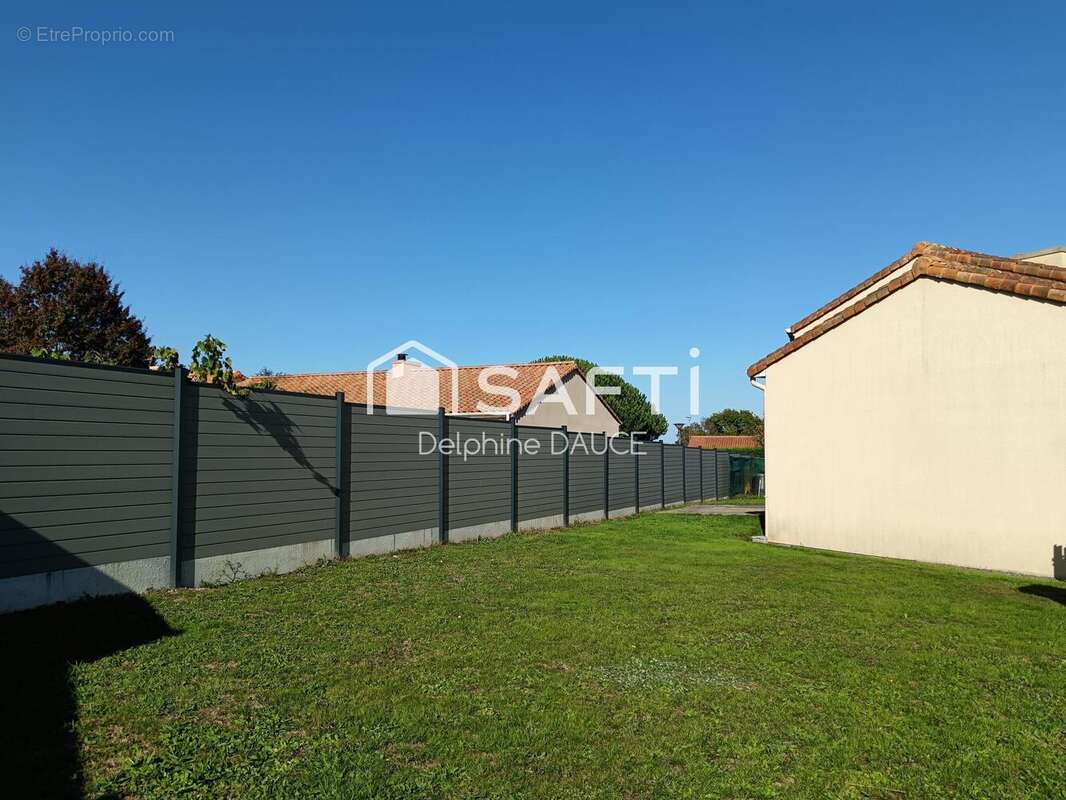 Maison 66 m² à Saint-Laurent-Des-Autels  - photo 5